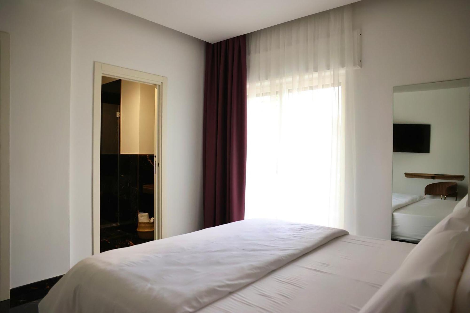 Hotel Max Aversa Exteriér fotografie